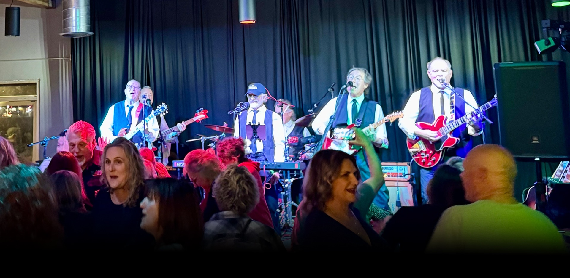 Hey Jude Band Performance